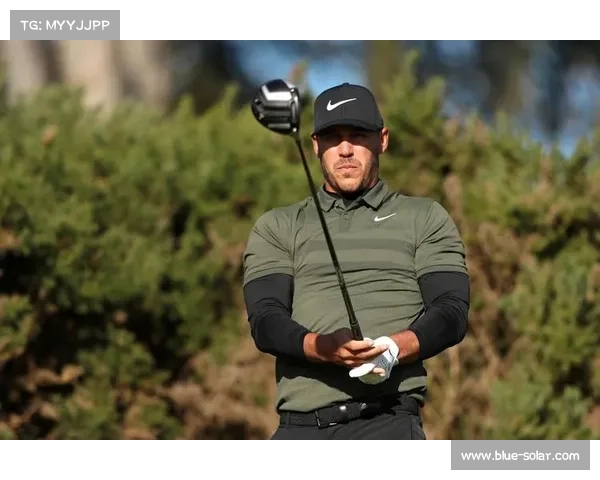 布鲁克斯科普卡逆袭夺冠 英国公开赛再添传奇篇章